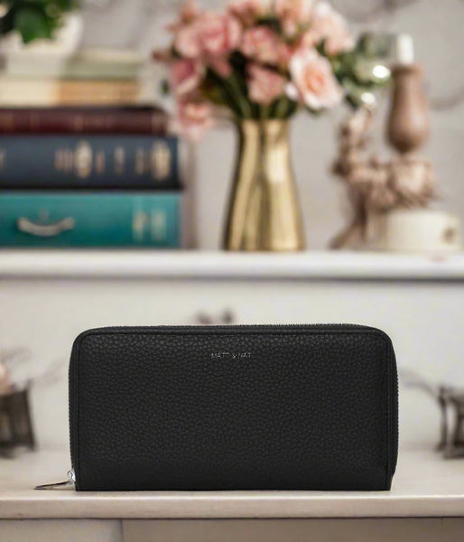 Sustainable Vegan Zip Around Wallet,Matt & Nat - Shopidpearl