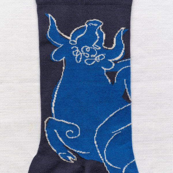 Slate Bull Socks - shopidPearl