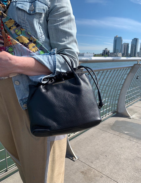 Sole Bucket Bag - Shopidpearl