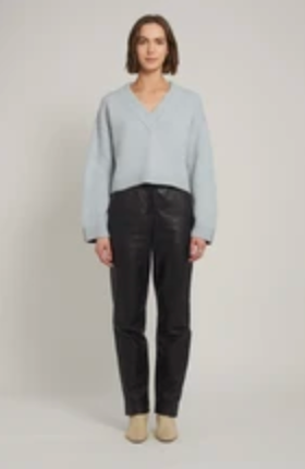 Lora Colorblock Crop Vneck Sweater Blue Merlot