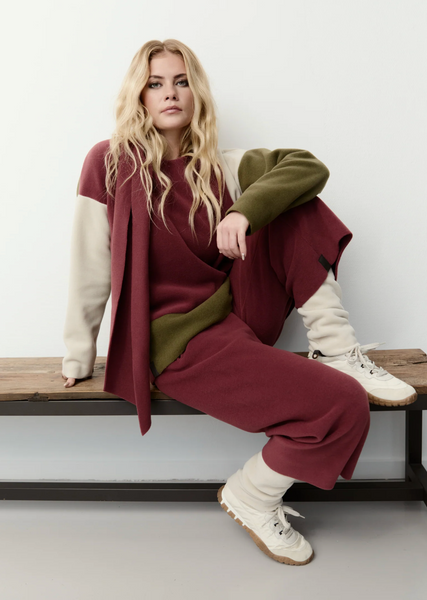 Bordeaux Fleece Flare Crop Trouser