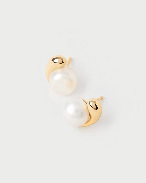 La Perla Freshwater Pearl Stud Earrings