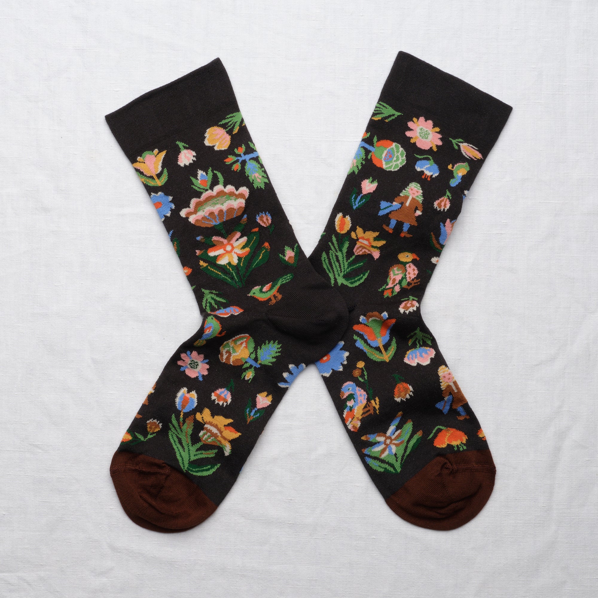 Tapestry Floral Cotton Socks