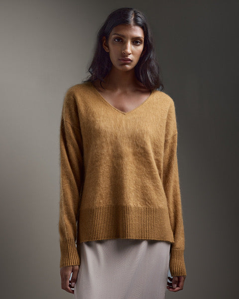 Vneck Pullover 100% Cashmere Sweater Camel