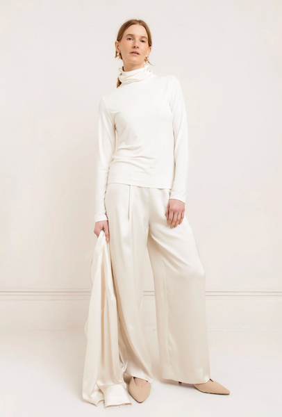Sarah Turtleneck Gardenia Ivory